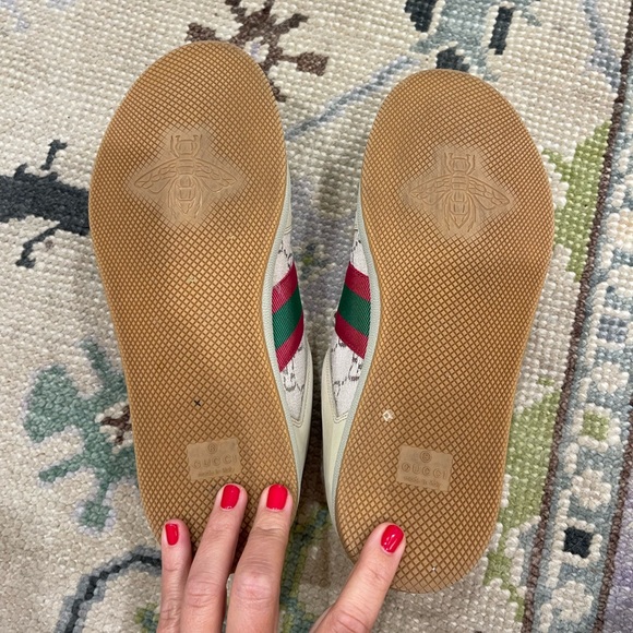 Gucci womens screener sneaker, size 39, worn handful of times - Picture 9 of 13